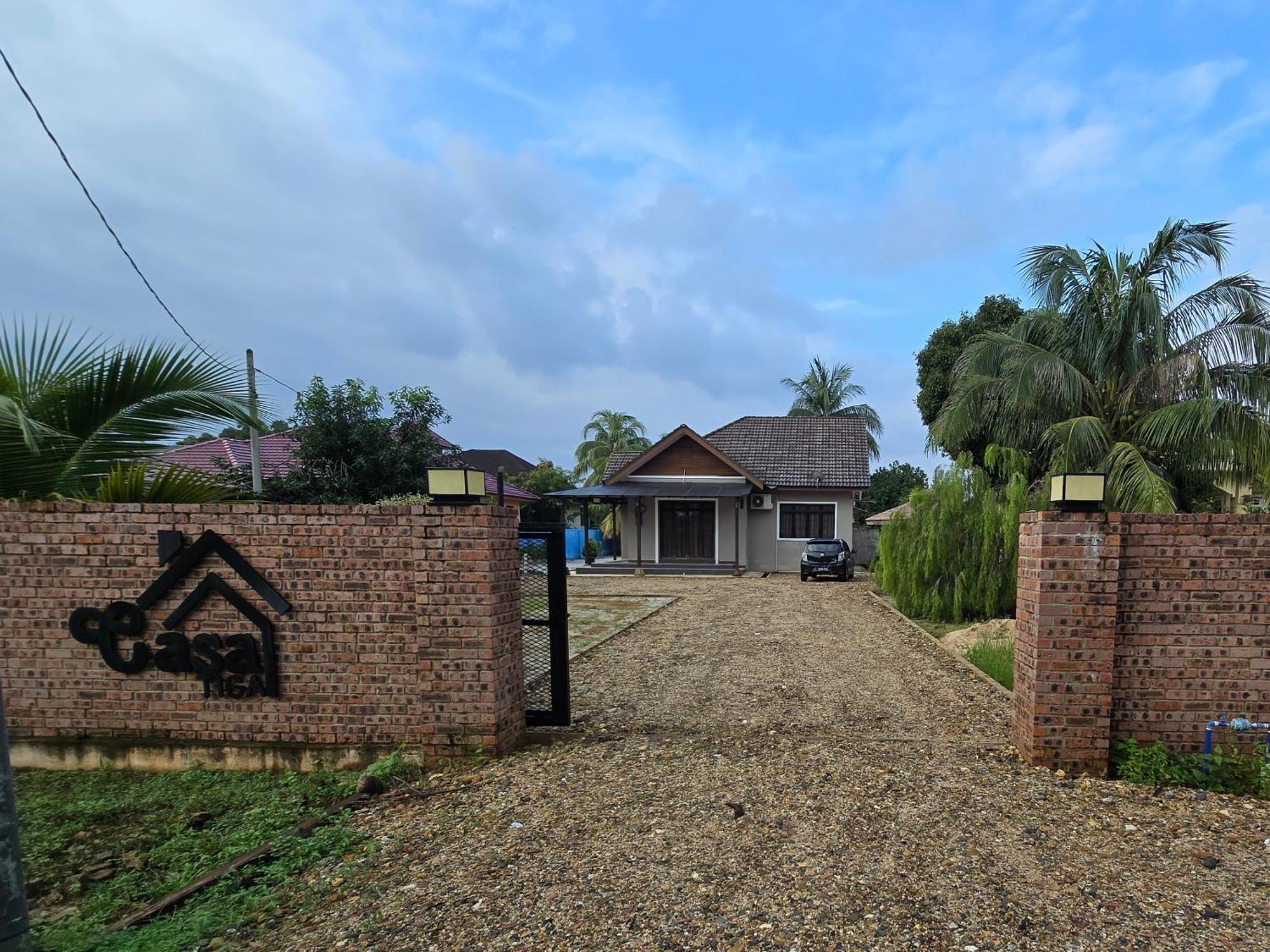 Casa Tiga Homestay Besut Kampung Kuala Besut Exteriér fotografie